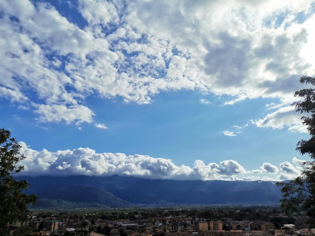 Montesarchiorooms المظهر الخارجي الصورة